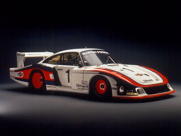 Porsche 935