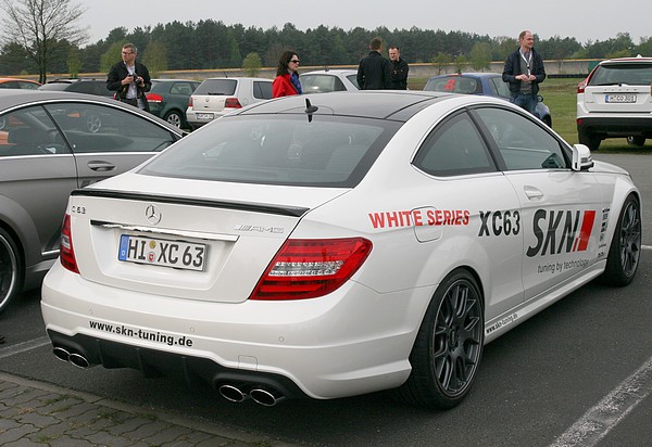 SKN XC63 Coupé White Series