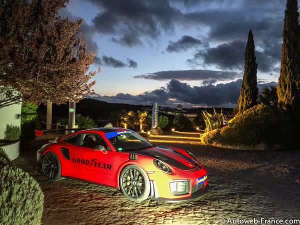 Le Goodyear Eagle F1 Supersport RS équipe la Porsche 911 GT2 RS