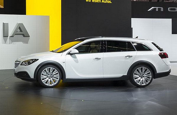 Opel Insignia Country Tourer